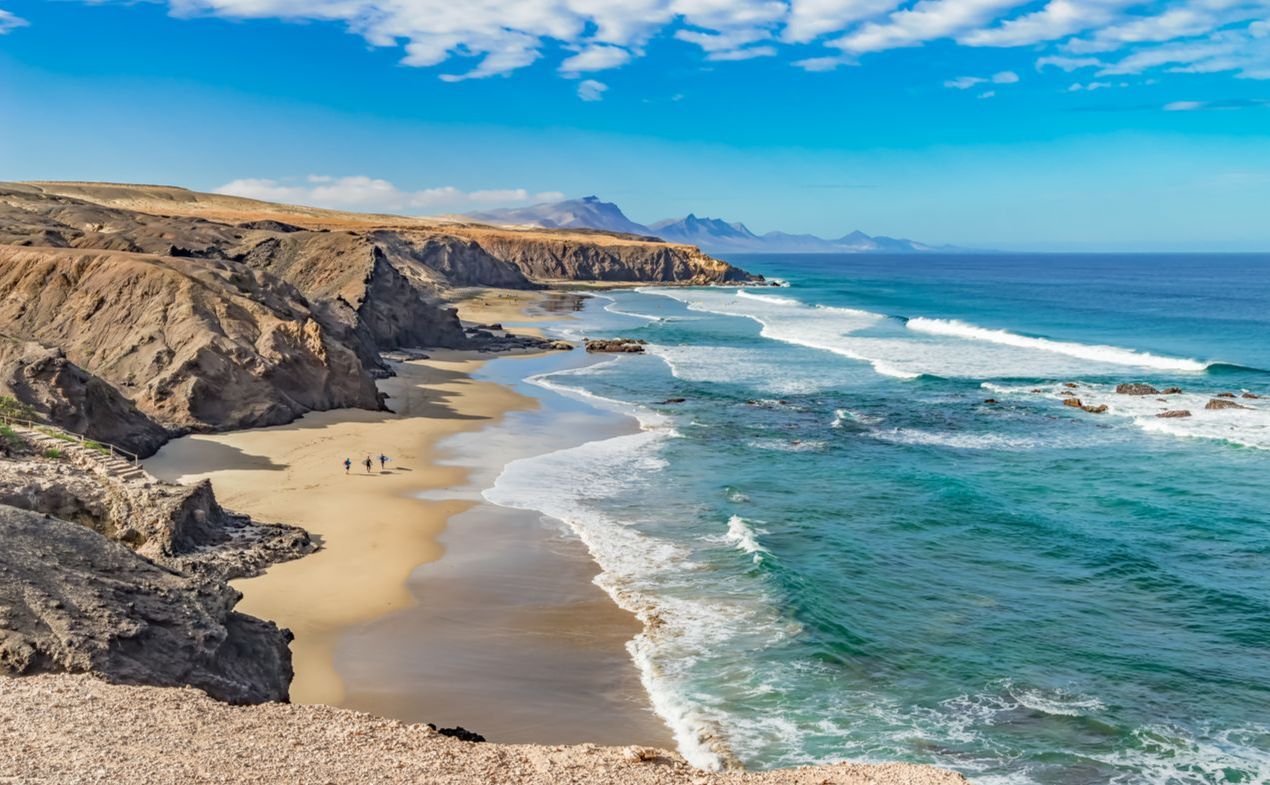Las 7 playas de España que no te puedes perder este verano 2025 
